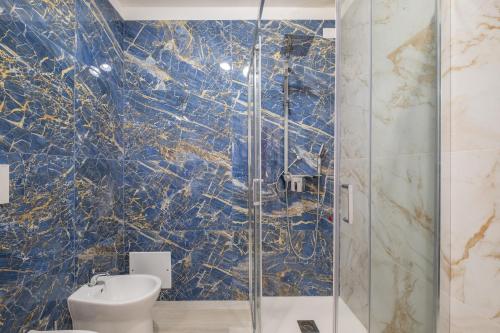 Ένα μπάνιο στο Sa Domu Colorada- Eleganza e comfort nel centro di Villasimius