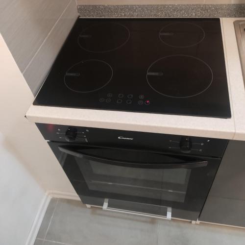 Dapur atau dapur kecil di Studio apartman Laura