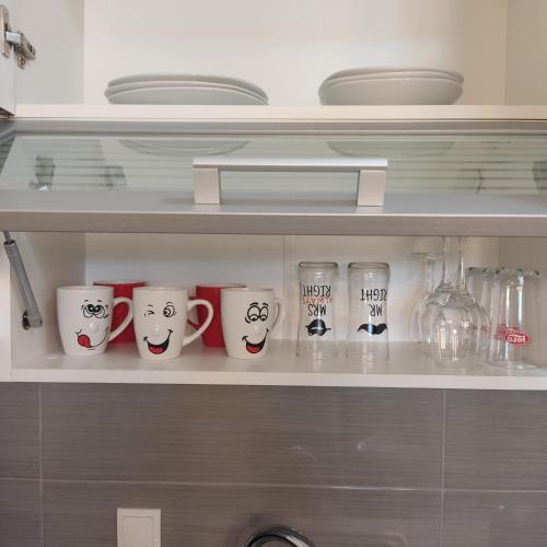 Dapur atau dapur kecil di Studio apartman Laura