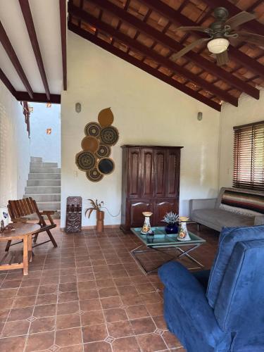 Un lugar para sentarse en Beach and Mountain House near to Panama