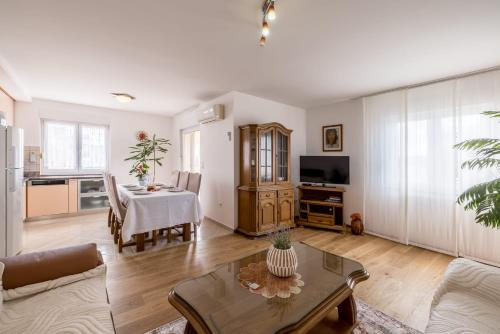 Apartments Nada