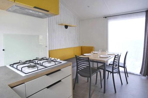 Fotografie z fotogalerie ubytování Camping 5 étoiles - Parc aquatique - eeibhf v destinaci Brétignolles-sur-Mer