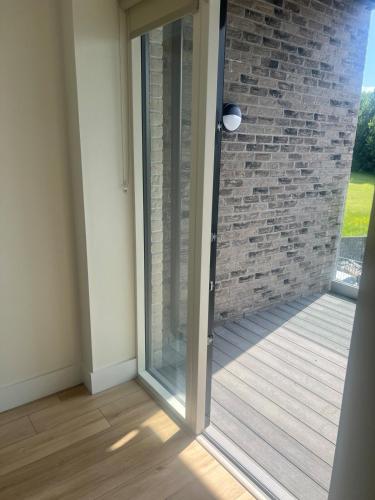 Gallery image of Classy gym apartment with 2 balcony in Dublin