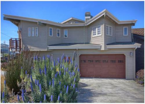 Budova, kde se prázdninový dům nachází