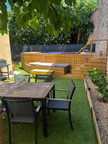 Duplex piscine 3 chambres et Clim proche plages