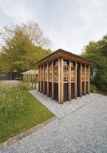 Taman di luar Gästehaus berge