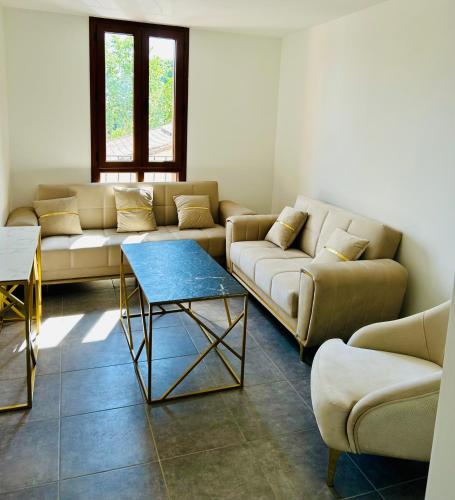 Photo de la galerie de l'établissement Magnifique appartement, à Béziers