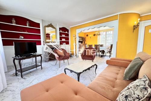 Refuge breton entre mer pierres et jardin