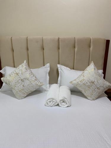 Marina escape Entebbe