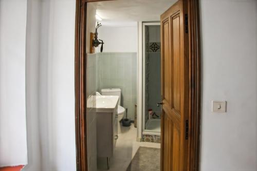 Ένα μπάνιο στο Maison chaleureuse