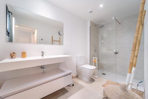La Casa Solana - Sea Views and Pool, Higueron West, Fuengirola