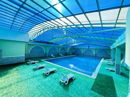 Bazén v ubytování Amazon Hotel - Free Massage nebo v jeho okolí
