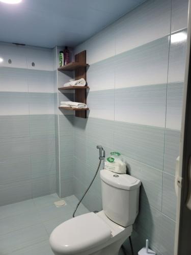 Et badeværelse på Odan Apart