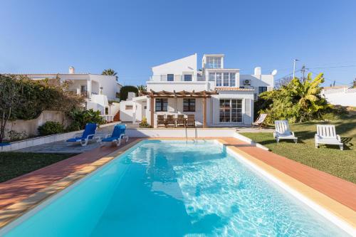 Luz Home - Three Bedroom Villa