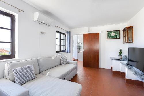 Luz Home - Three Bedroom Villa