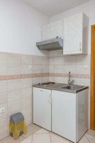 Apartments with parking space Biograd na Moru, Biograd - 21048