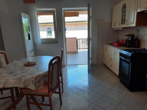 Ferienwohnung In Banjole Mit Privatem Parkplatz