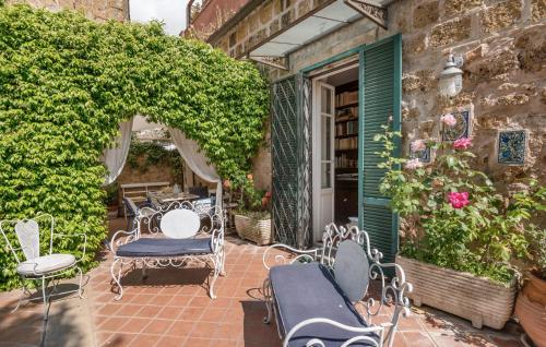 Αίθριο ή υπαίθριος χώρος στο 3 Bedroom Beautiful Apartment In Sutri