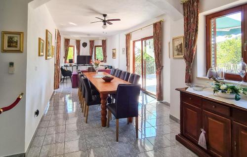 Amazing Home In Lovran