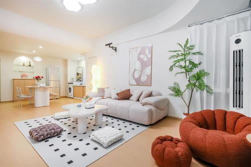 Baihong Riverview aparment-Chongqing Jiefangbeiにあるシーティングエリア