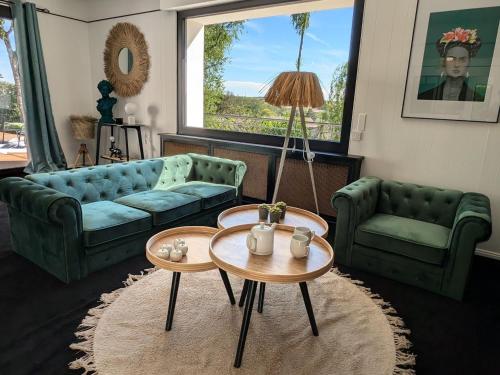 Photo de la galerie de l'établissement Élégante villa moderne à Vittel - FR-1-589-816, à Vittel