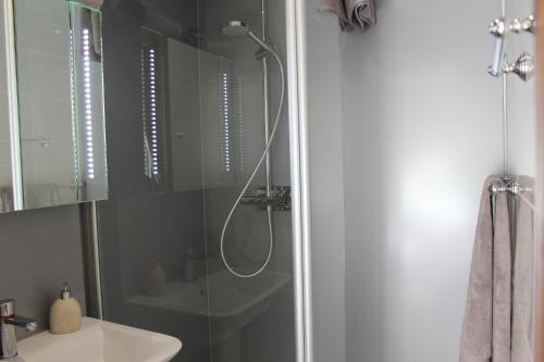Ένα μπάνιο στο Hypnos Hotel