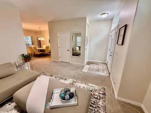 Grand Village 4BR Pool Home near Disney Parks photo 15