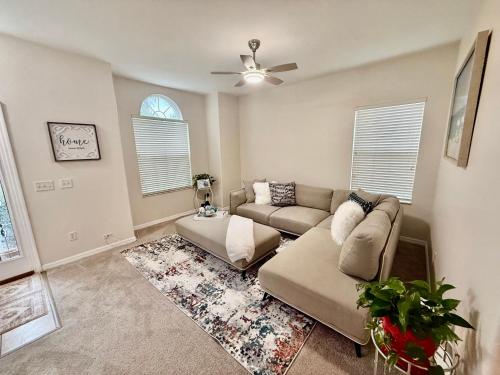 Grand Village 4BR Pool Home near Disney Parks photo 20