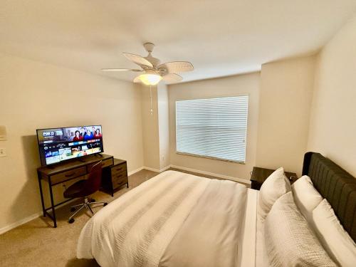Grand Village 4BR Pool Home near Disney Parks photo 25
