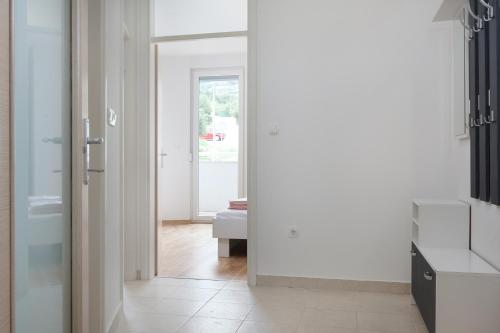 Sunshine Apartment