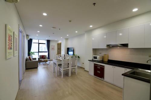 Η κουζίνα ή μικρή κουζίνα στο Mira Apartment & Hotel