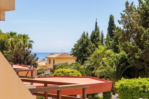 Duquesa 111 By IVI Real Estate