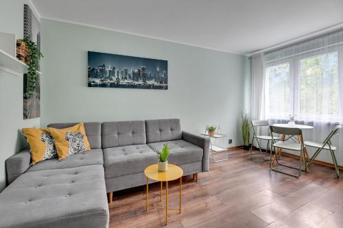 RentPlanet - Apartament Piastowska