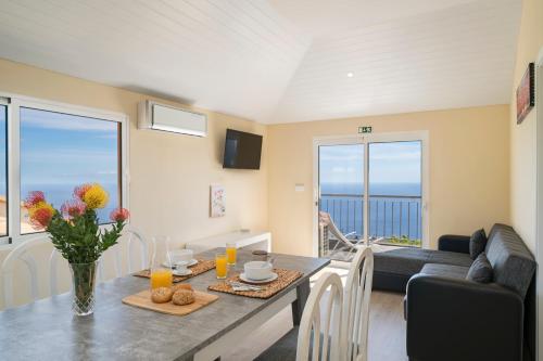 OurMadeira - SeaView Apartment
