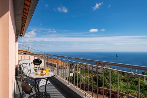 OurMadeira - SeaView Apartment
