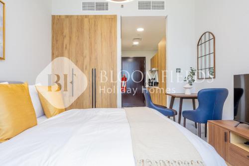 Postel nebo postele na pokoji v ubytování Bloomfields Comfort Stu Maryah Vista