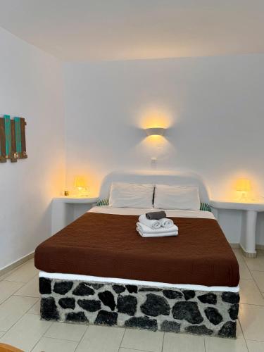 Manias Fira Residences