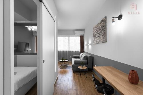 Big Apple studios and apartments, Nilie Hospitality MGMT