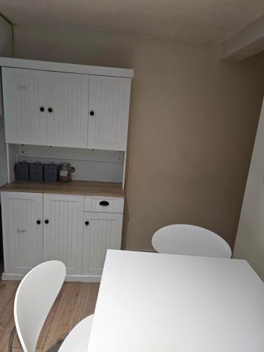Ένα ή περισσότερα κρεβάτια σε δωμάτιο στο Rosag Guest House
