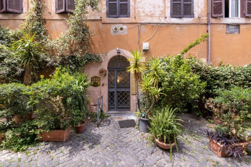 Panieri Apt - Homkeey Apartments