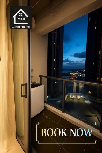 Balkoni atau teres di MKR Guest House