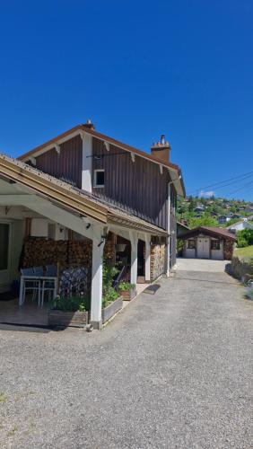 Gîte spacieux et lumineux proche centre ville