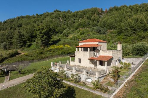 F & B Collection - Loutra