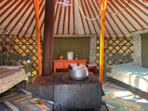 Tsaatan - Mother's Traditional Ger