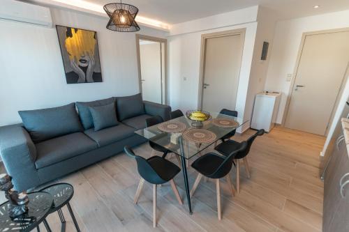 Laura City Apartments by the Sea