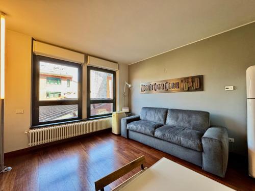 Modern Navigli Apartment