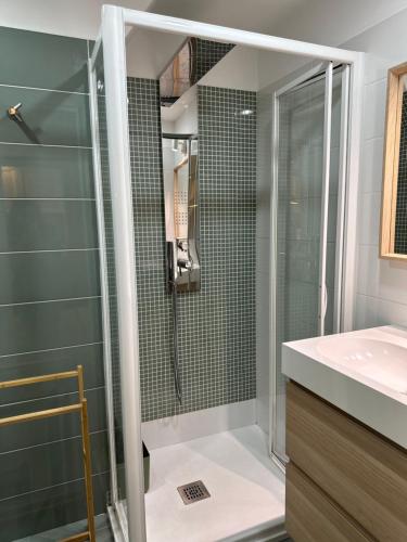 Ένα μπάνιο στο Green Retreat - Loft sul Mare - Casa Vacanze