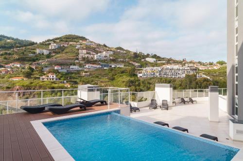 GuestReady - Duplex paradise in Caniço photo 2
