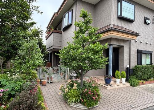 S & K Garden House