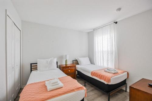 Cozy Stylish Townhome photo 21